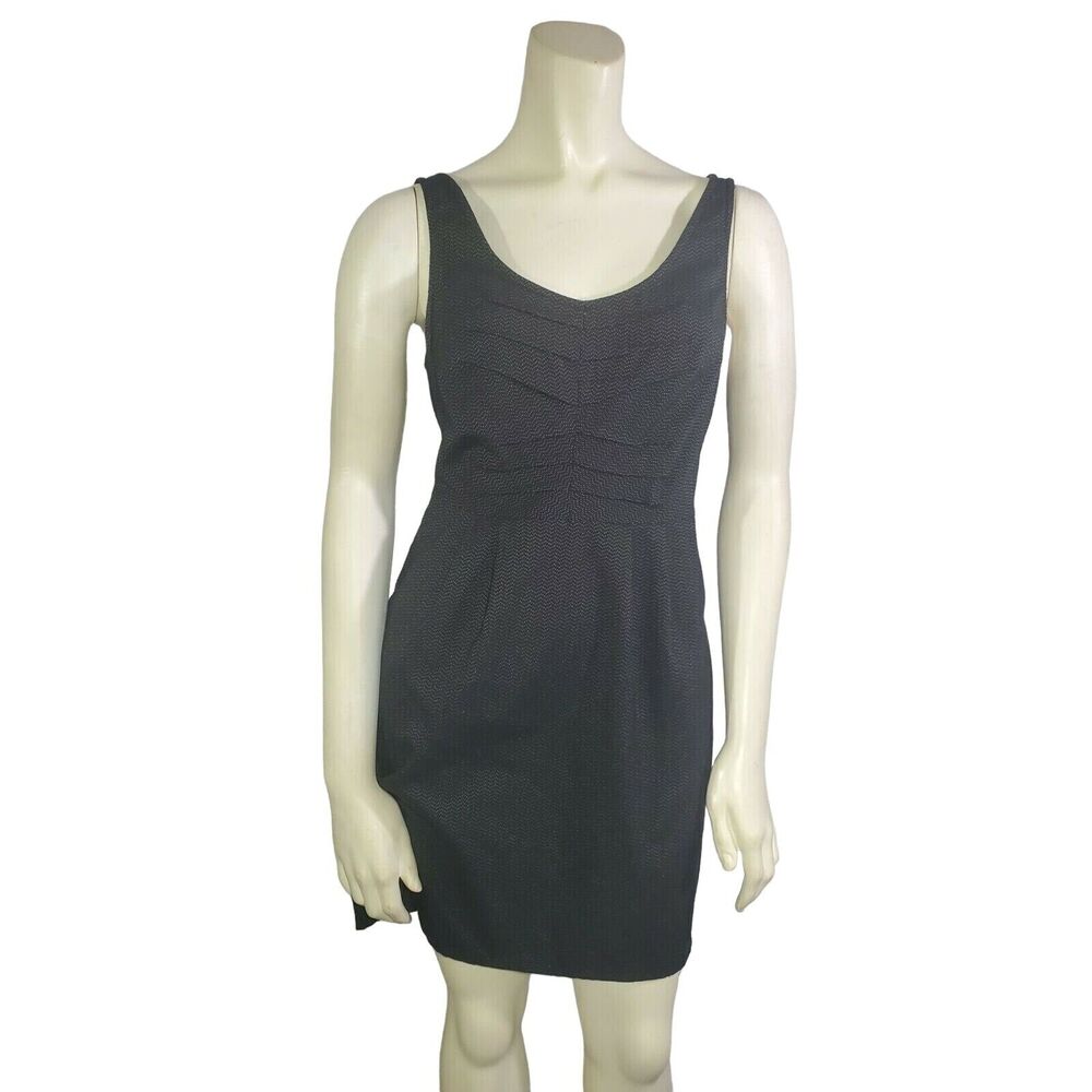 Silence & Noise Dress Size 4 Womens Black White‎ Stitching Mini Pleated Tank